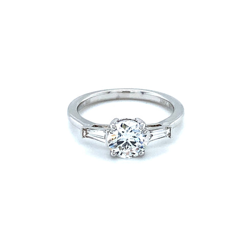 Round Cut 1.02 ct Solitaire